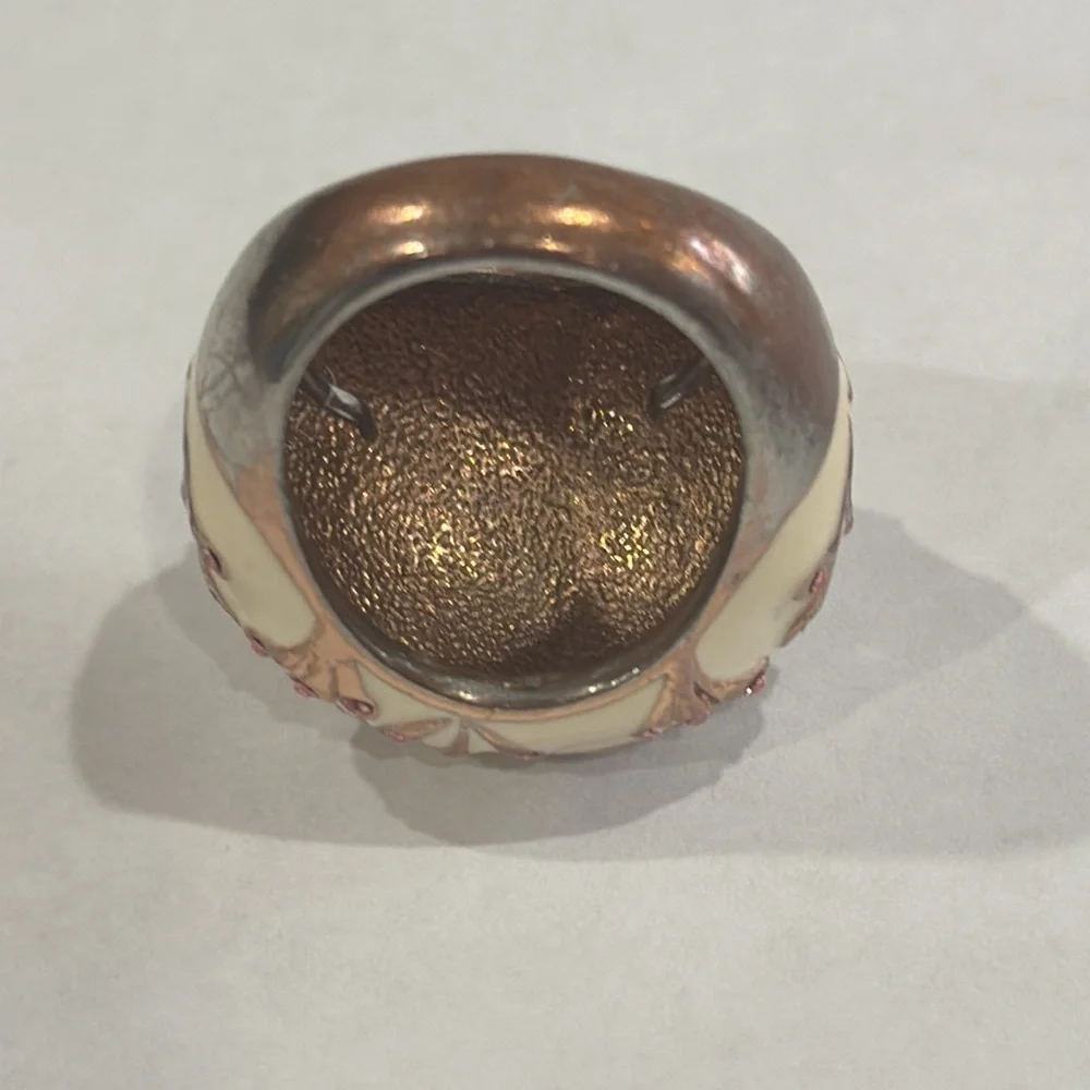 WHITE CREAM ENAMEL PINK CZ‎ SIZE 8 LARGE BLING RING